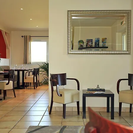 酒店 Contact Le Comte 2*