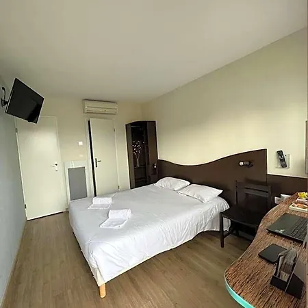 Contact Le Comte Hotel Fontenay-le-Comte