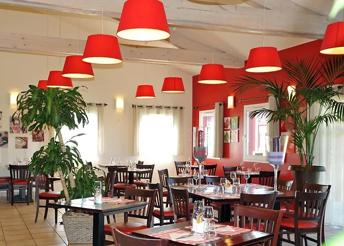 Hotel Contact Le Comte Fontenay-le-Comte